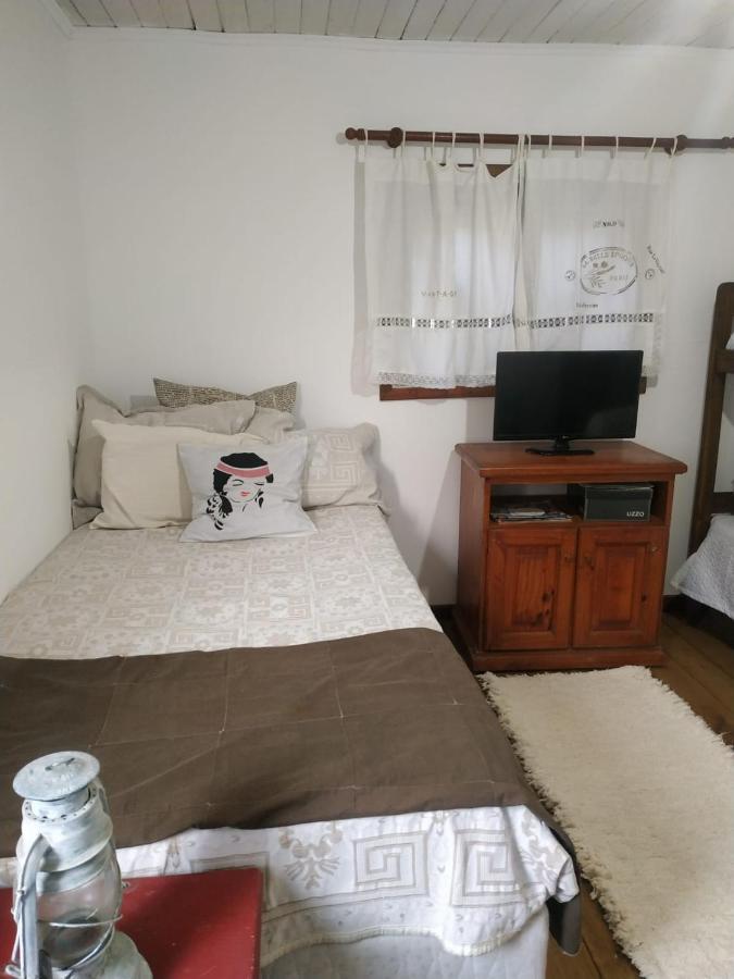 Casita Casa Con Parque, Estacionamiento Y Pileta En *